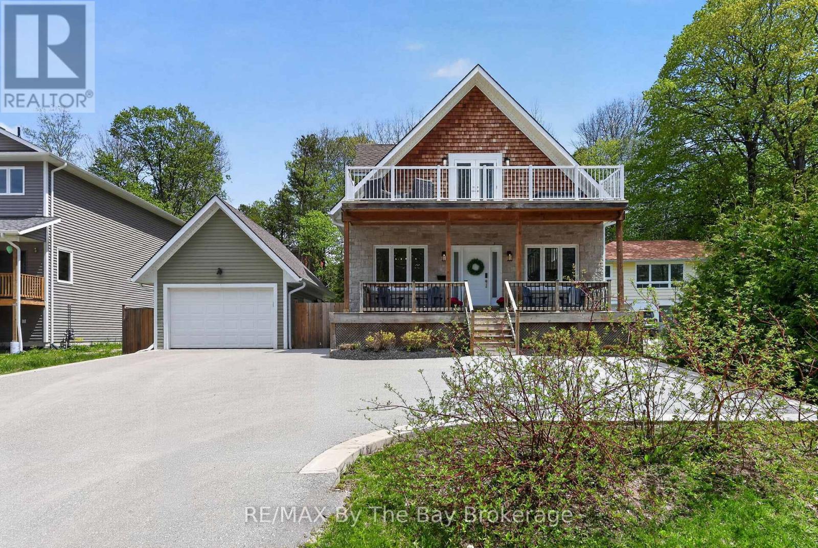 17 Elizabeth Avenue, Tiny, Ontario  L0L 1P1 - Photo 1 - S13168186