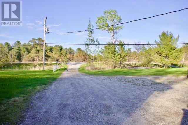 4302 Hwy 6, Whitefish Falls, Ontario  P5E 0A6 - Photo 2 - 2128006