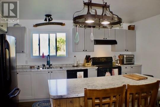4302 Hwy 6, Whitefish Falls, Ontario  P5E 0A6 - Photo 5 - 2128006