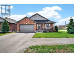 15 KEMPTON AVENUE, Belleville, Ontario