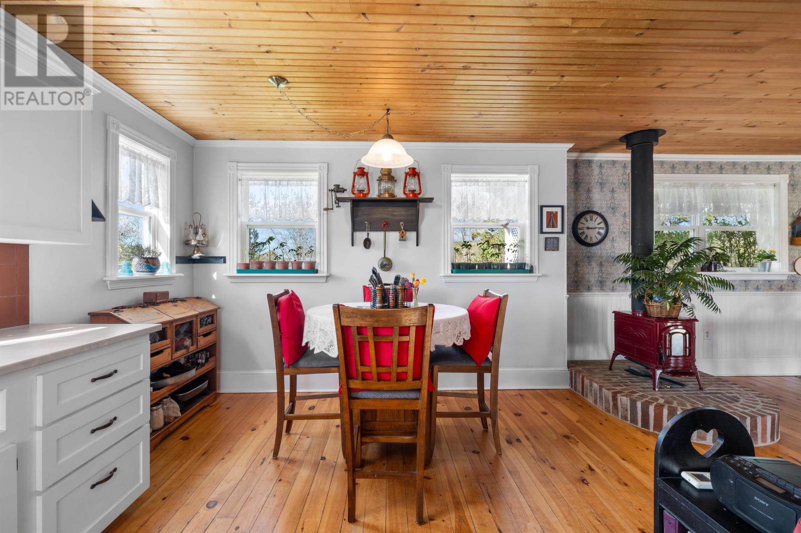 753 Long River Road, Long River, Prince Edward Island  C0B 1M0 - Photo 10 - 202611953