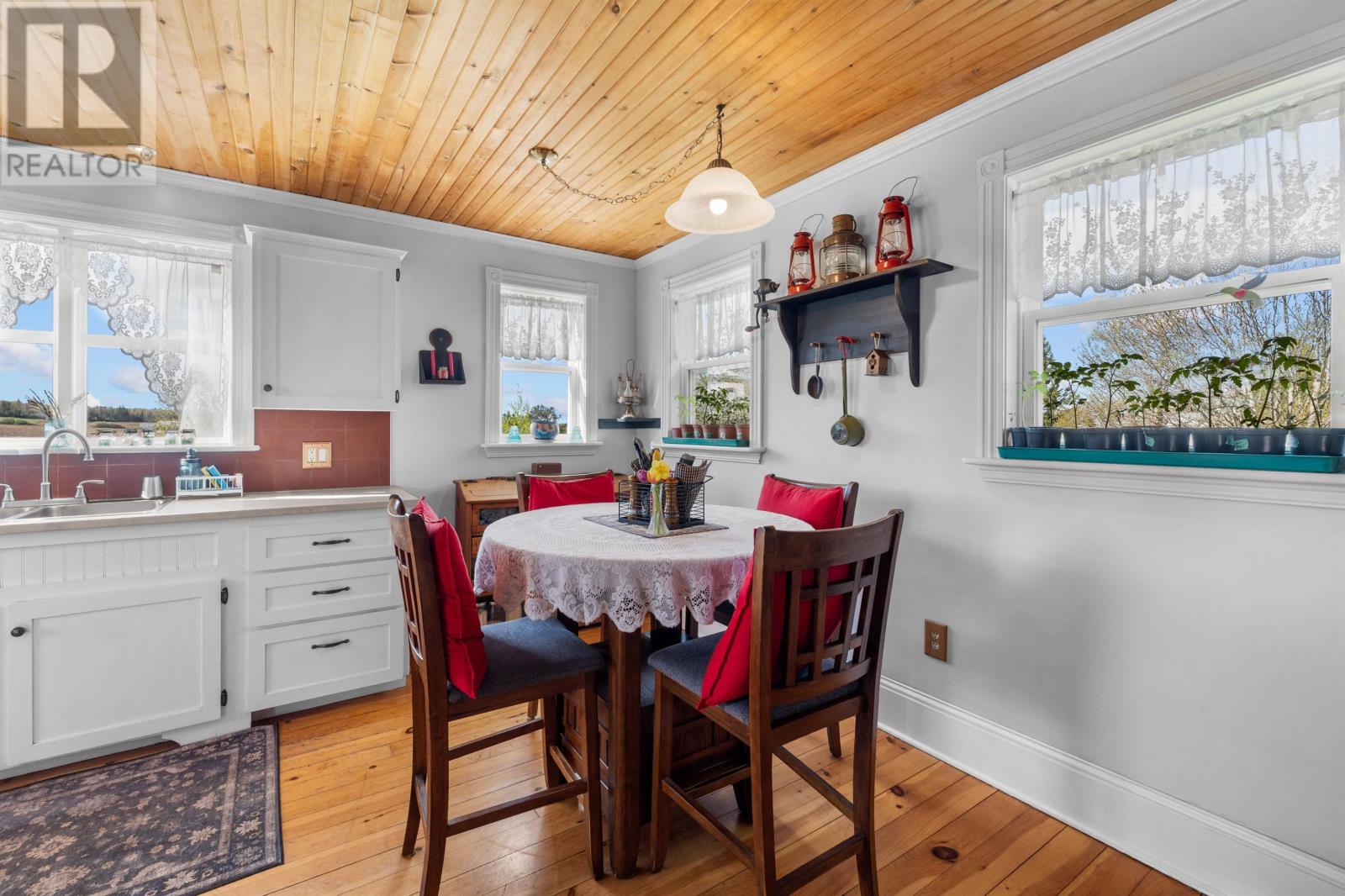 753 Long River Road, Long River, Prince Edward Island  C0B 1M0 - Photo 4 - 202611953