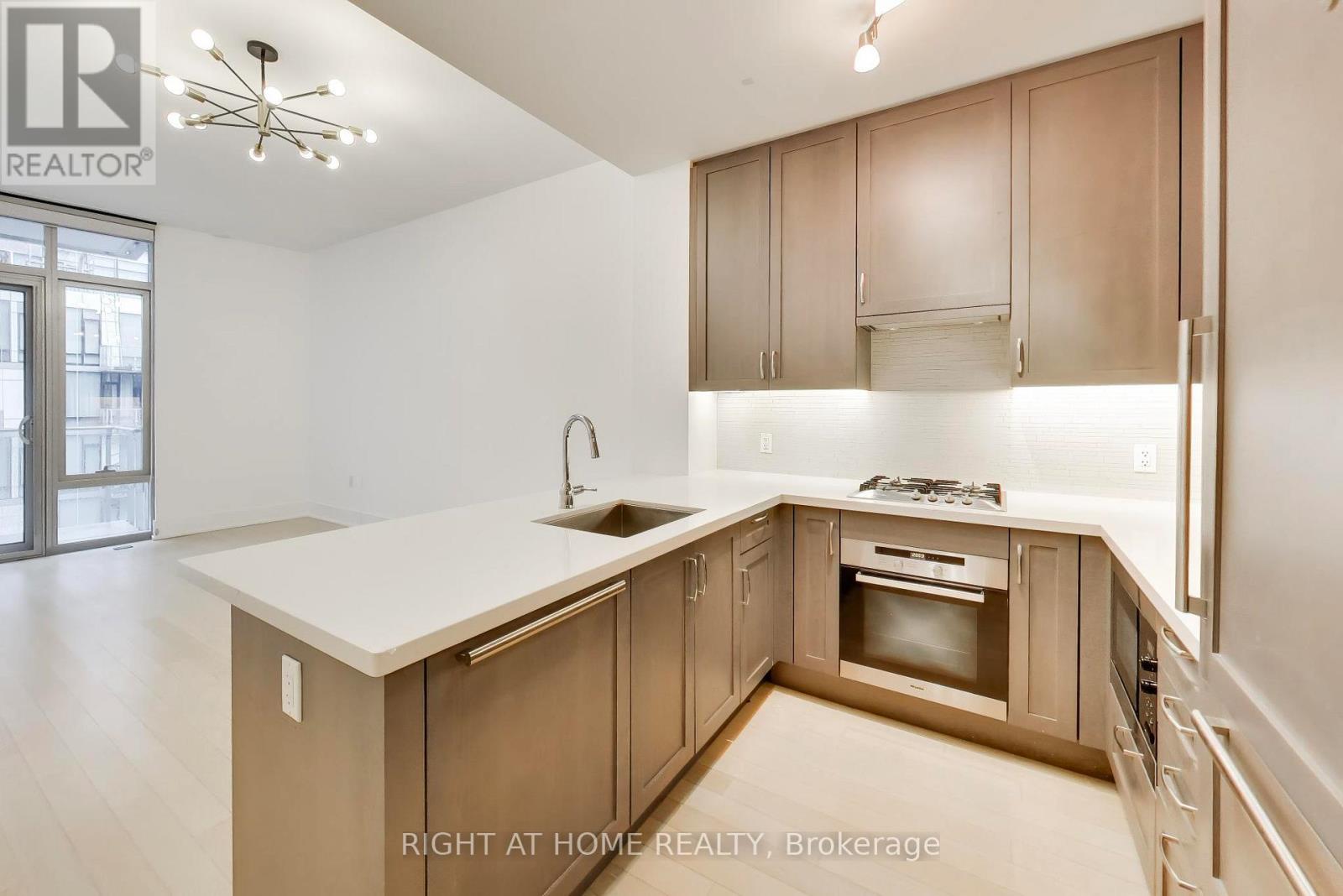 918 - 39 Queens Quay E, Toronto, Ontario  M5E 0A5 - Photo 15 - C13136406