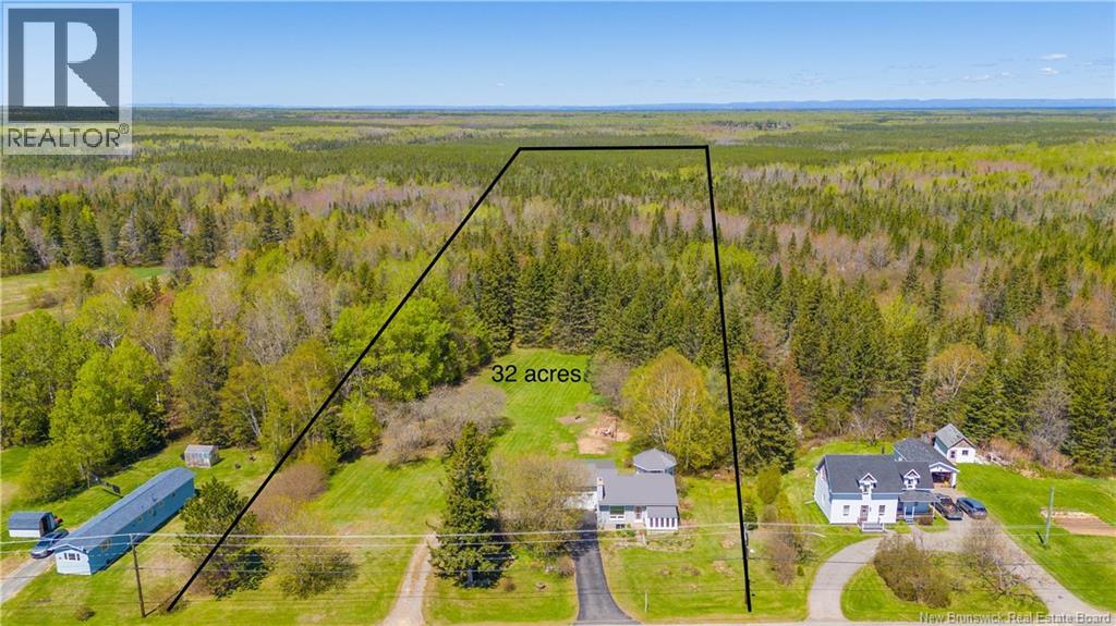 568 Des Acadiens Boulevard, Bertrand, New Brunswick  E1W 1G6 - Photo 2 - NB137365