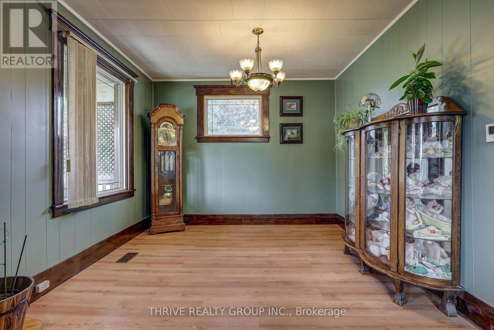 8582 Glendon Drive, Strathroy-Caradoc, Ontario  N0L 1W0 - Photo 11 - X13168142