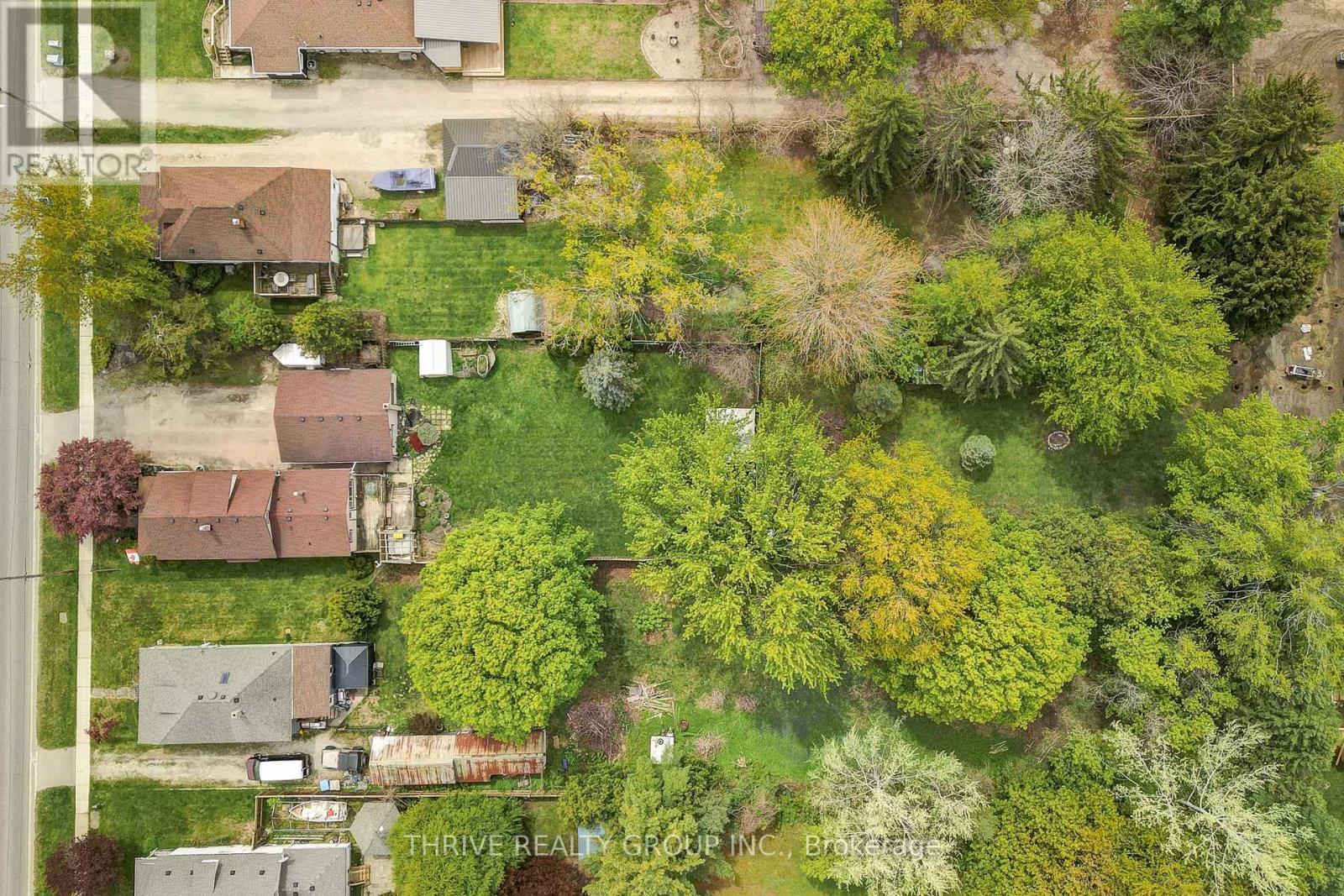 8582 Glendon Drive, Strathroy-Caradoc, Ontario  N0L 1W0 - Photo 41 - X13168142