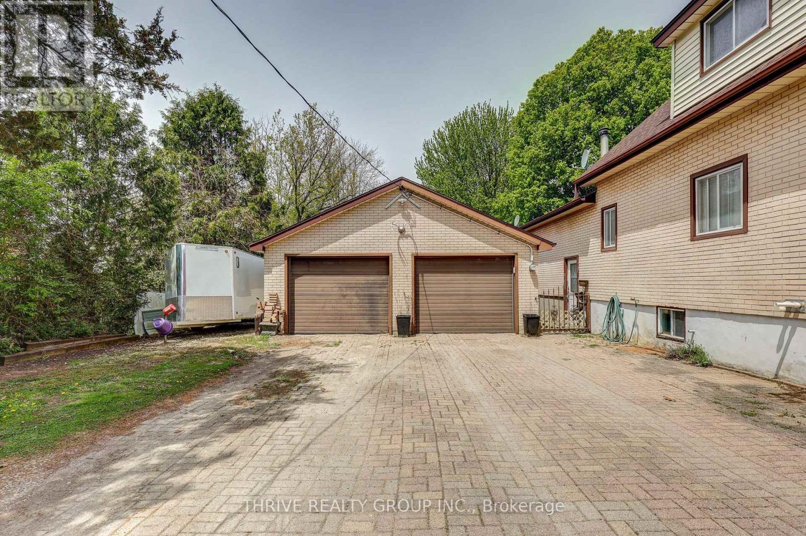 8582 Glendon Drive, Strathroy-Caradoc, Ontario  N0L 1W0 - Photo 6 - X13168142