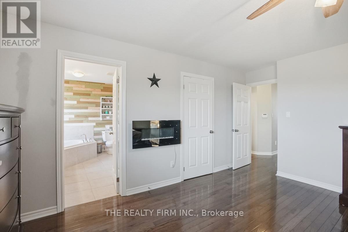 2019 Springridge Drive, London North, Ontario  N5X 0H1 - Photo 32 - X13168156