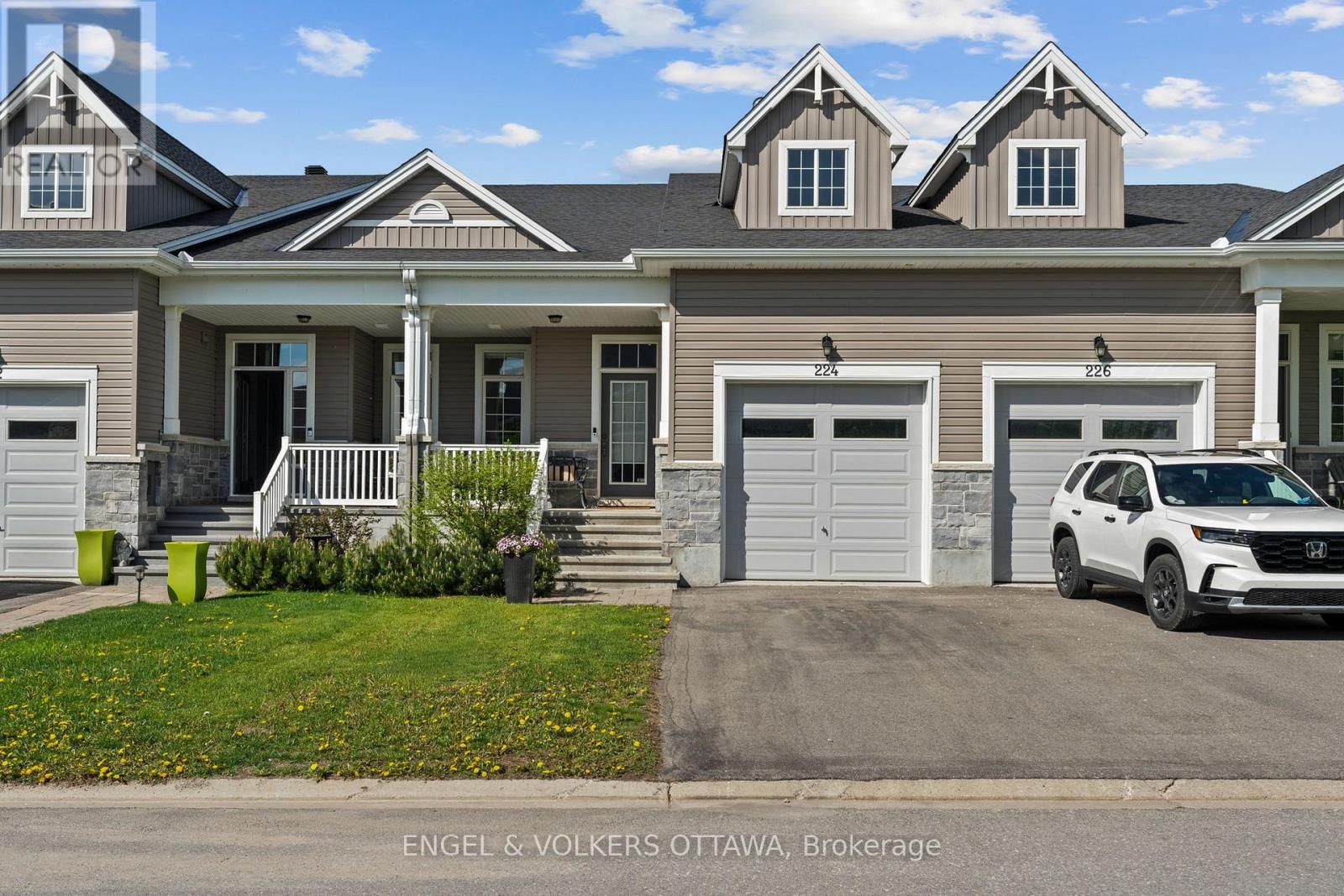 224 Oxford Street W, North Grenville, Ontario K0G 1J0 - Photo 2 - X13168136