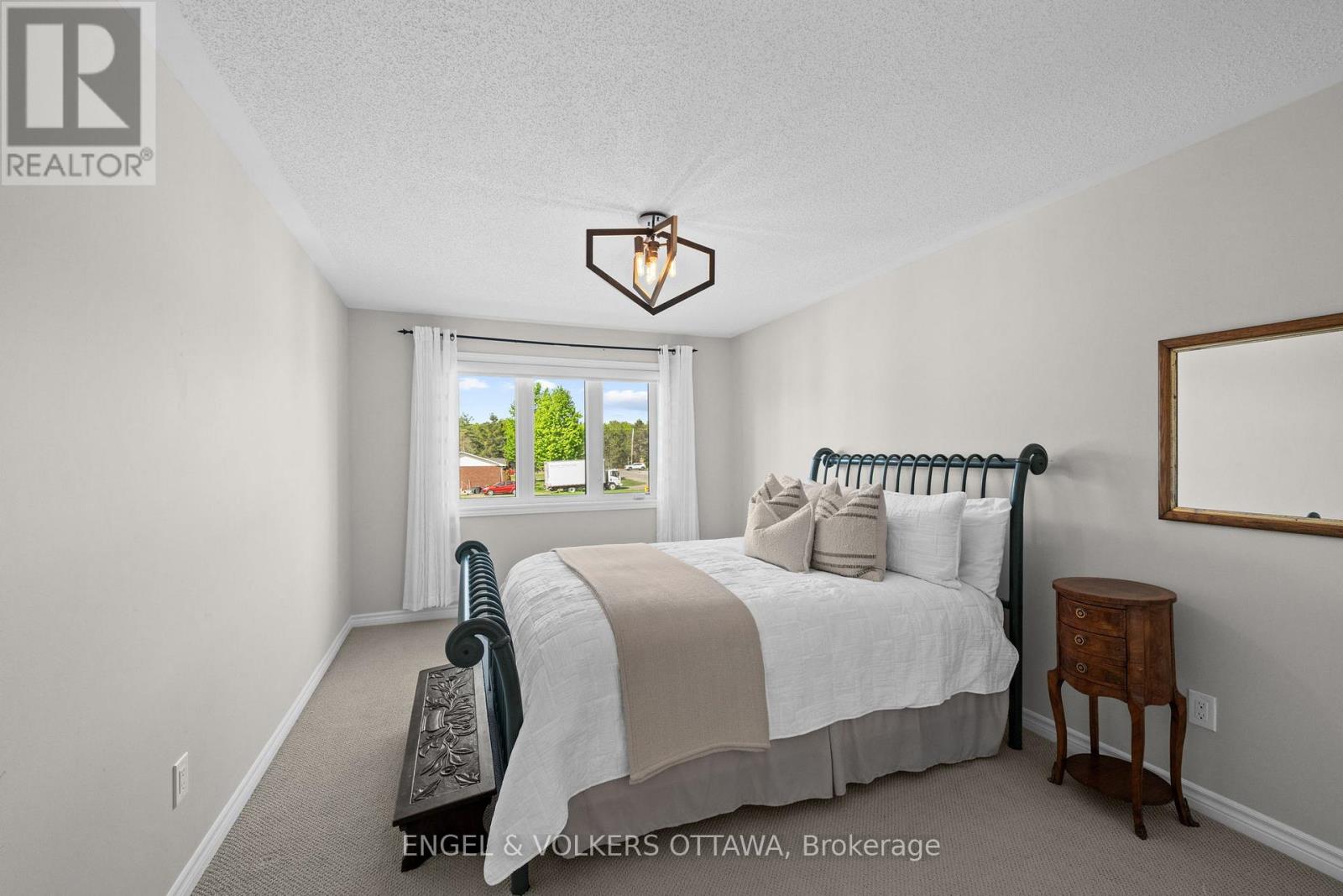 224 Oxford Street W, North Grenville, Ontario K0G 1J0 - Photo 25 - X13168136