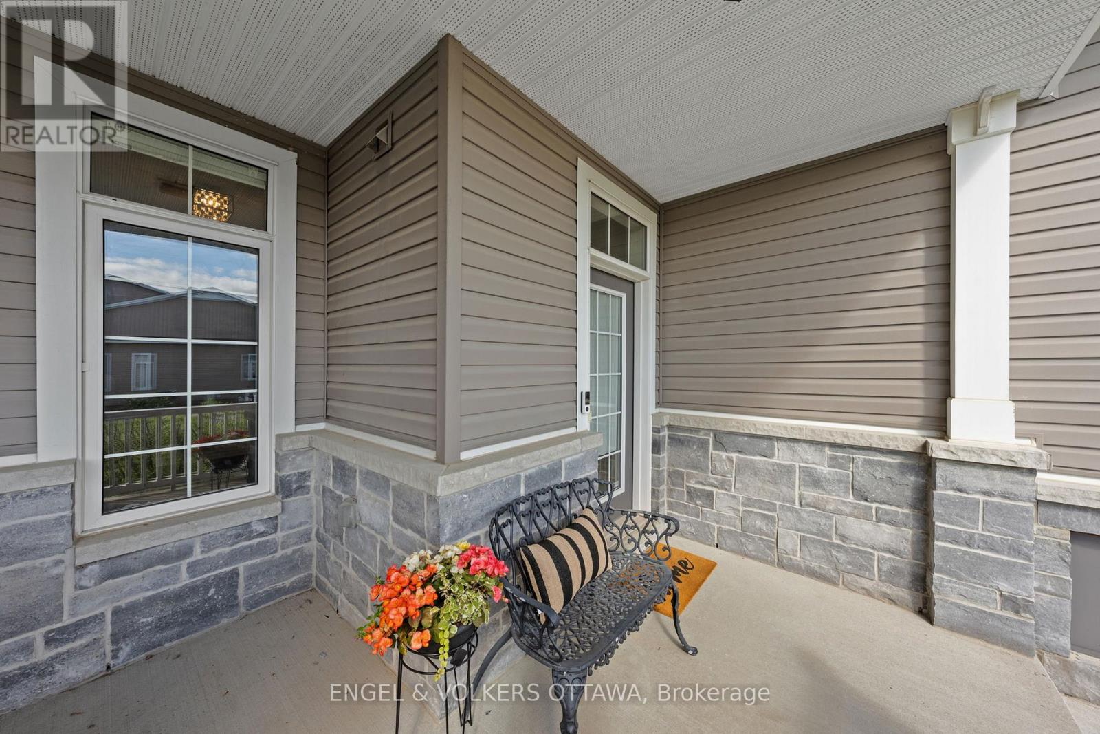 224 Oxford Street W, North Grenville, Ontario K0G 1J0 - Photo 3 - X13168136