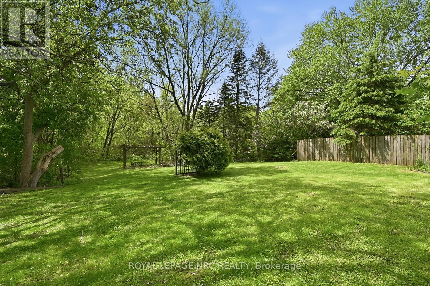 23 Chantler Road, Welland, Ontario  L3C 4M6 - Photo 11 - X13168188