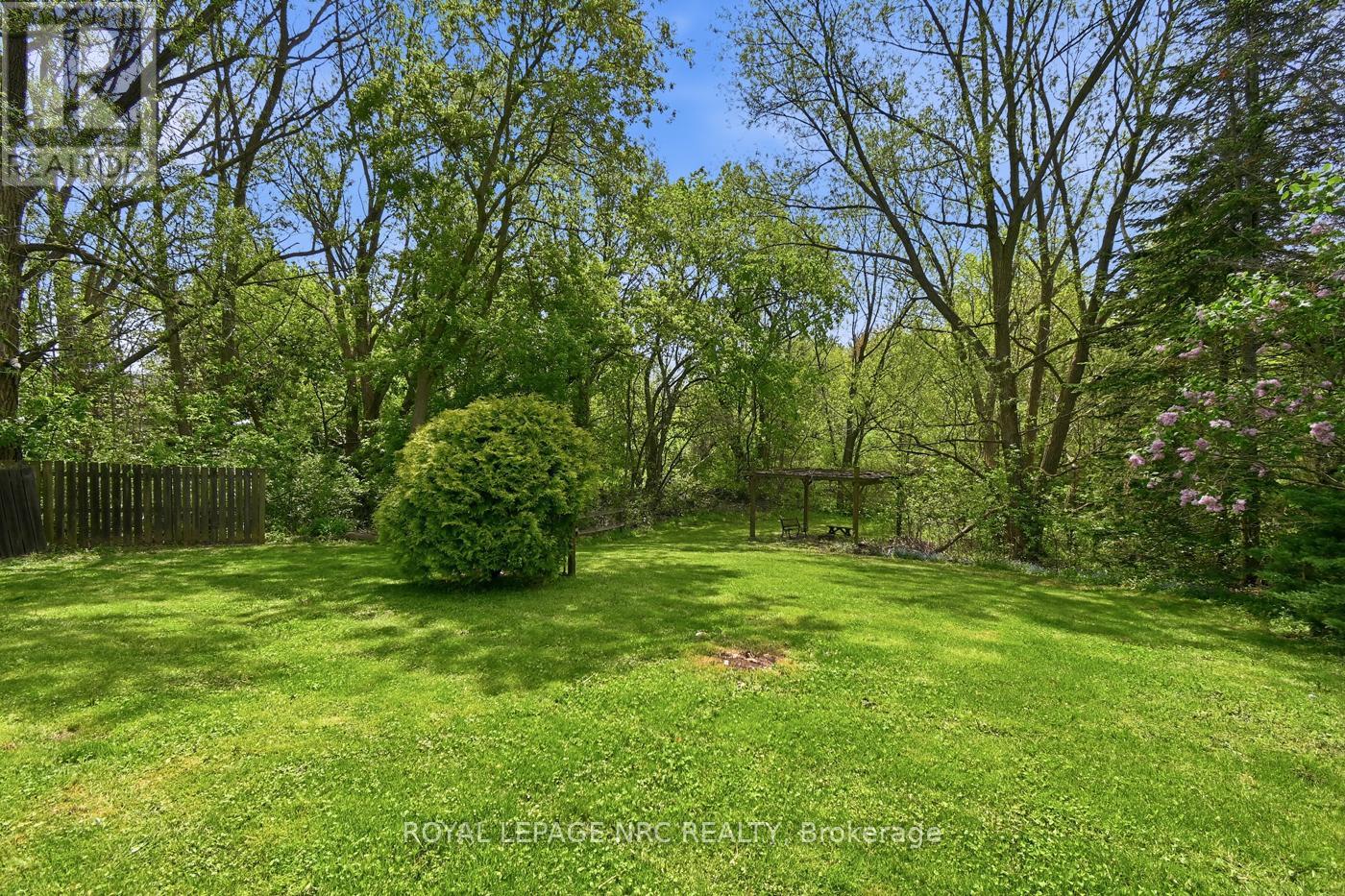 23 Chantler Road, Welland, Ontario  L3C 4M6 - Photo 12 - X13168188