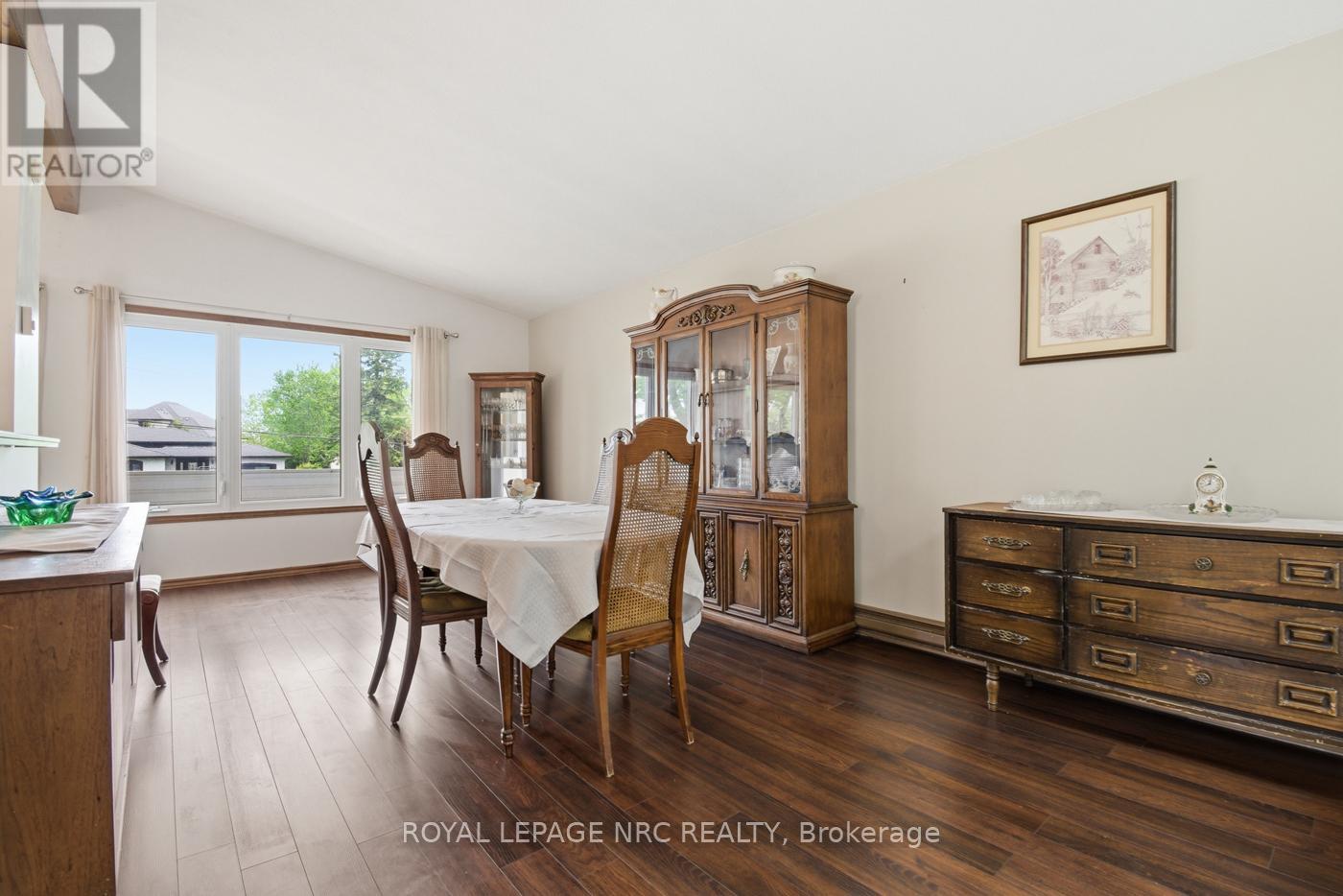 23 Chantler Road, Welland, Ontario  L3C 4M6 - Photo 14 - X13168188
