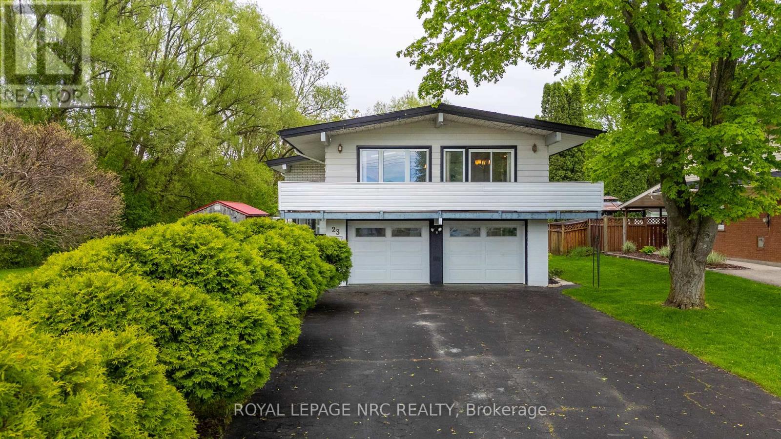 23 Chantler Road, Welland, Ontario  L3C 4M6 - Photo 2 - X13168188