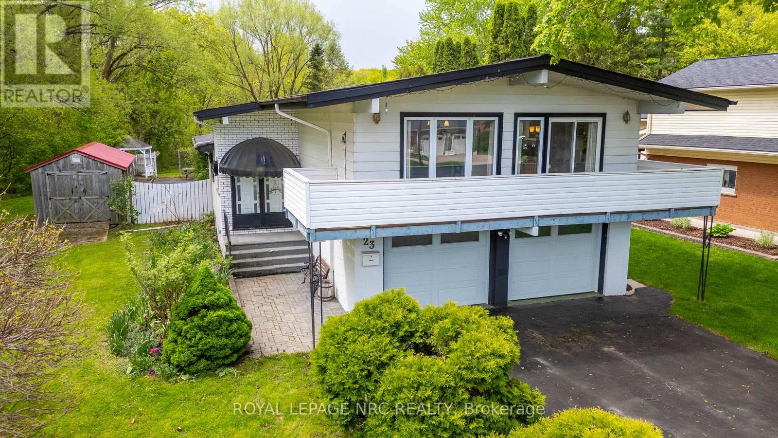 23 Chantler Road, Welland, Ontario  L3C 4M6 - Photo 3 - X13168188