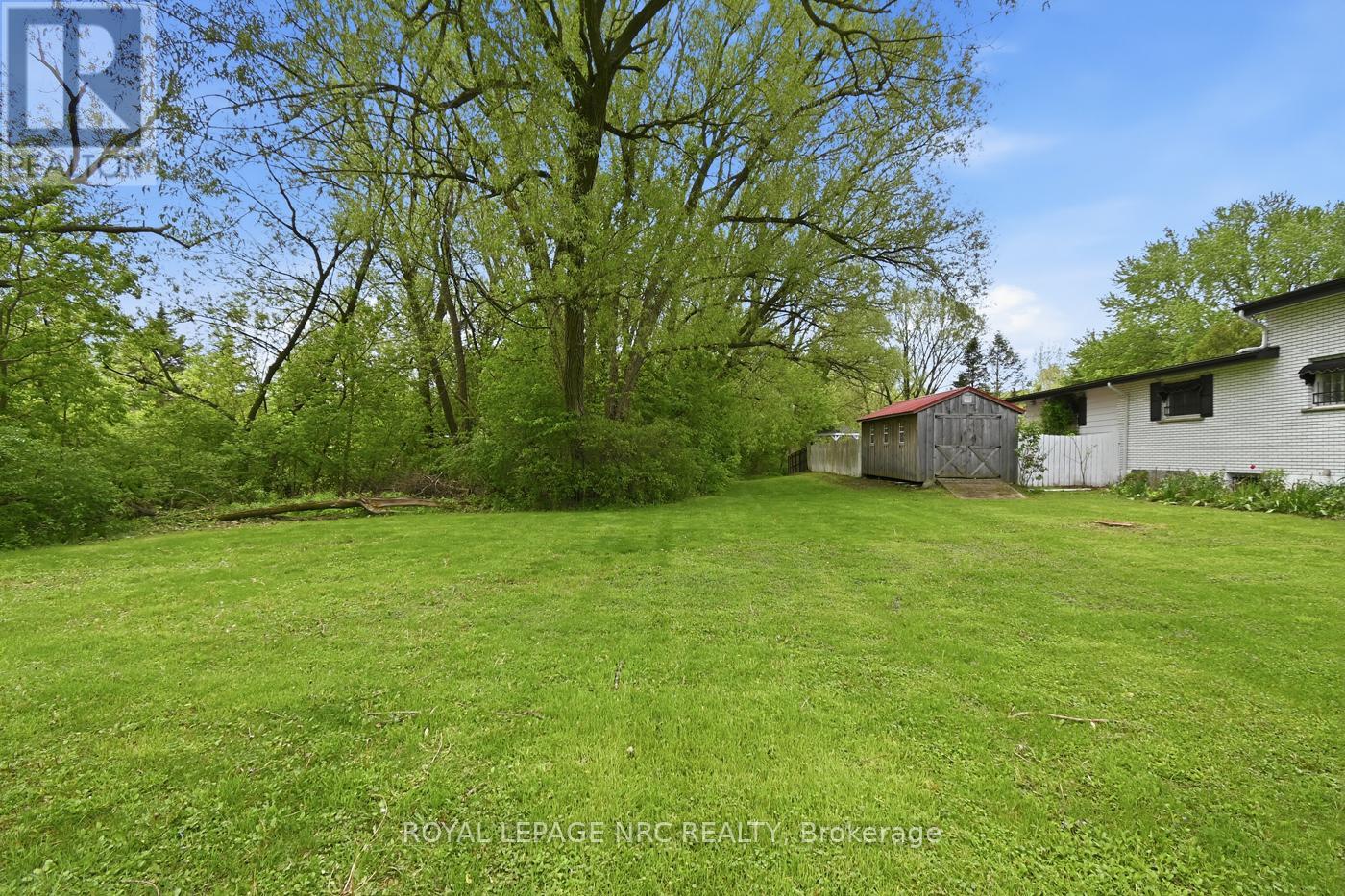 23 Chantler Road, Welland, Ontario  L3C 4M6 - Photo 5 - X13168188
