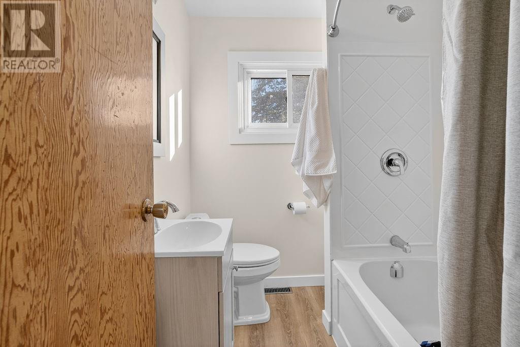 60 Sellwood, Greater Sudbury, Ontario P0M 1H0 - Photo 12 - 2127999
