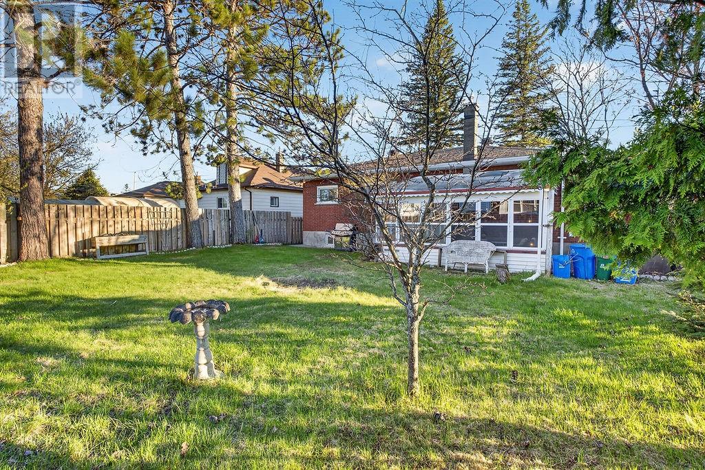 60 Sellwood, Greater Sudbury, Ontario P0M 1H0 - Photo 34 - 2127999