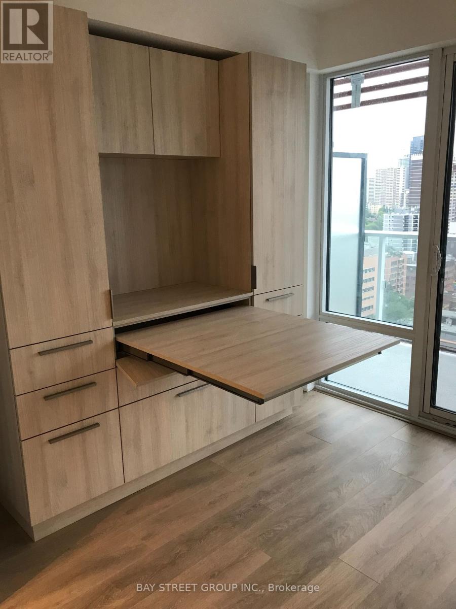 1811 - 18 Maitland Terrace, Toronto, Ontario  M4Y 0H2 - Photo 10 - C13168092