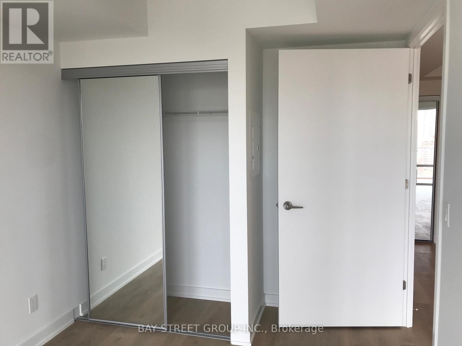 1811 - 18 Maitland Terrace, Toronto, Ontario  M4Y 0H2 - Photo 11 - C13168092