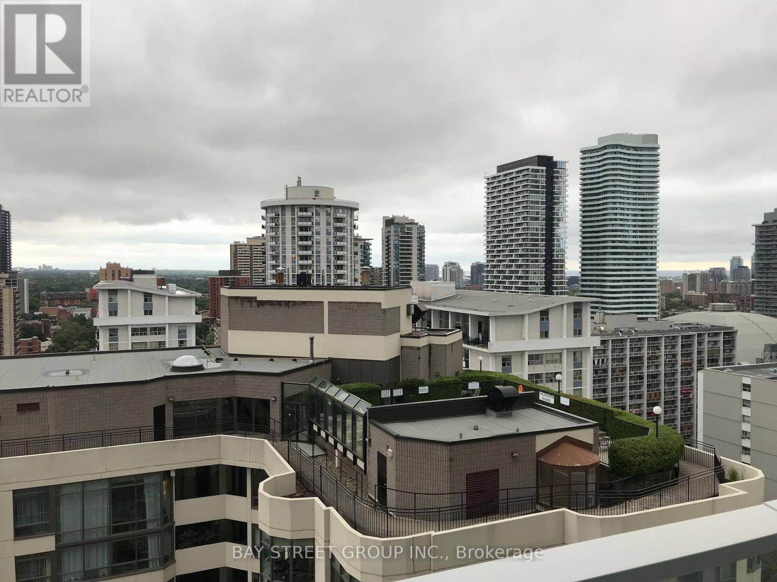1811 - 18 Maitland Terrace, Toronto, Ontario  M4Y 0H2 - Photo 14 - C13168092