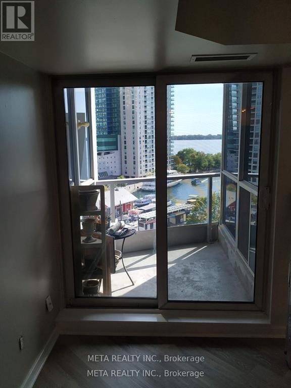 803 - 208 Queens Quay W, Toronto, Ontario  M5J 2Y5 - Photo 3 - C13168102