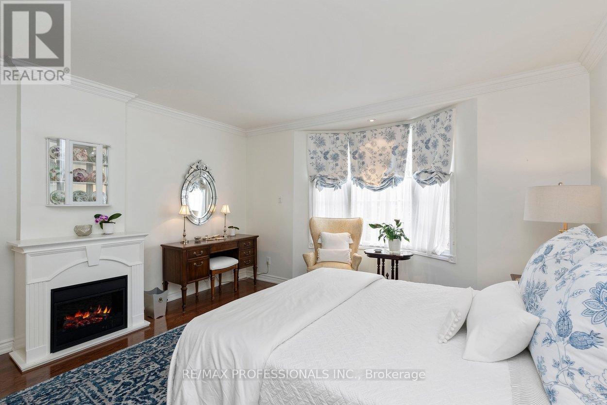 202 St Helen's Avenue, Toronto, Ontario  M6H 4A1 - Photo 21 - C13168172