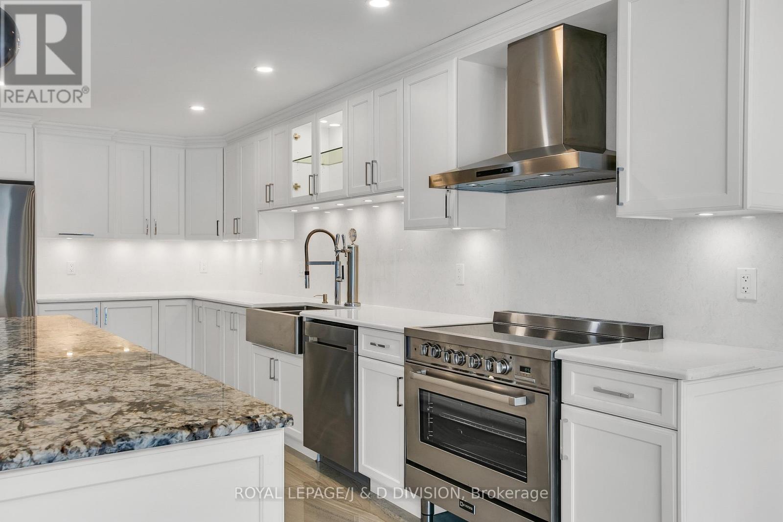 405 - 25 George Street, Toronto, Ontario  M5A 4L8 - Photo 11 - C13168192