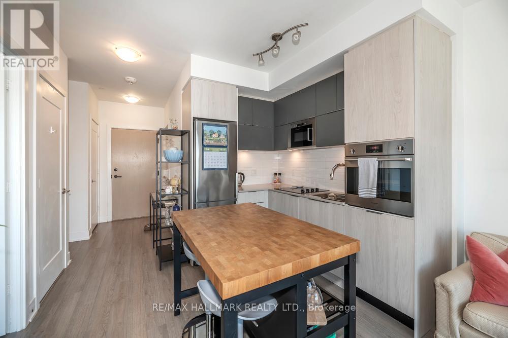 420 - 1 BELSIZE DRIVE, Toronto, Ontario