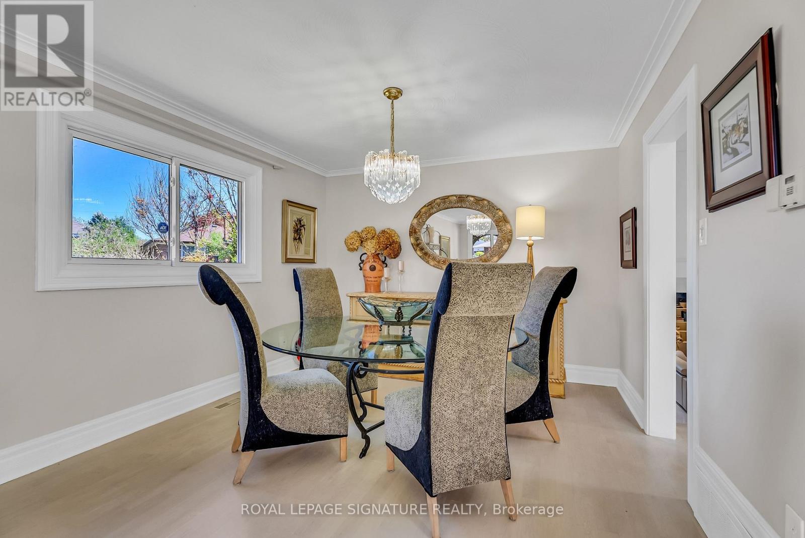 14 Squirewood Road, Toronto, Ontario  M2J 4T3 - Photo 11 - C13168228