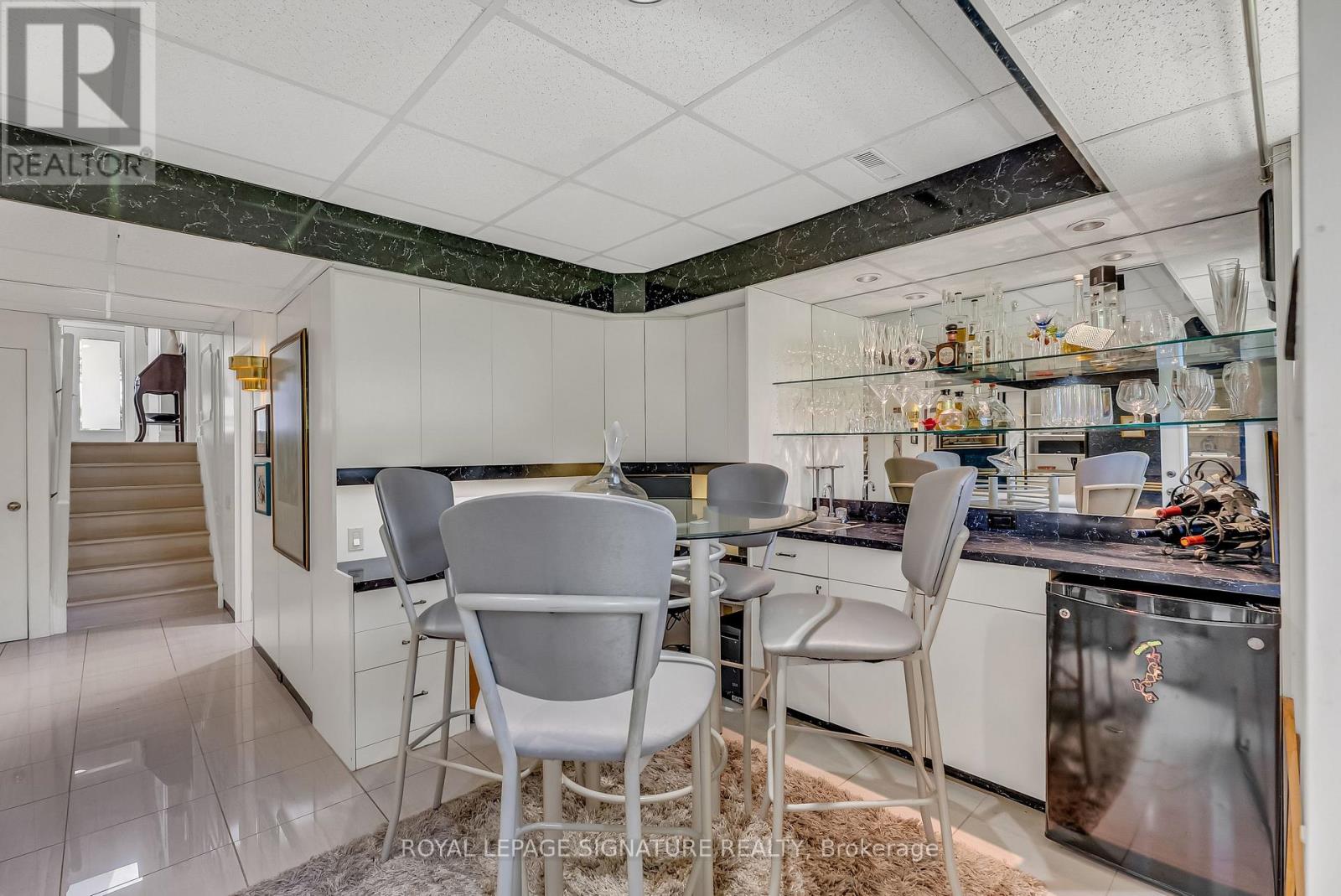 14 Squirewood Road, Toronto, Ontario  M2J 4T3 - Photo 24 - C13168228