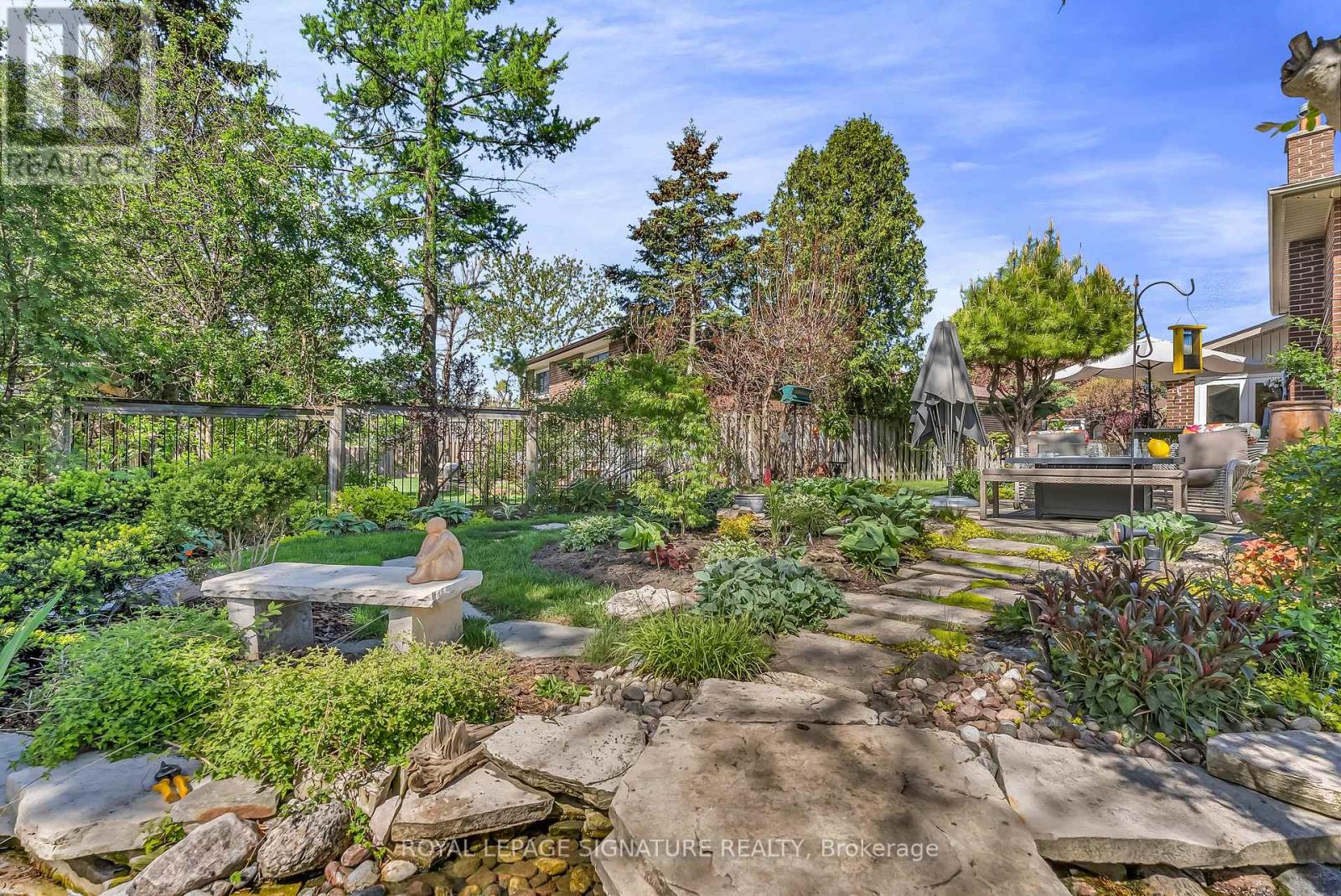 14 Squirewood Road, Toronto, Ontario  M2J 4T3 - Photo 40 - C13168228