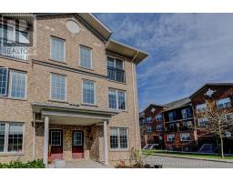 48 STRANGFORD LANE, Toronto, Ontario