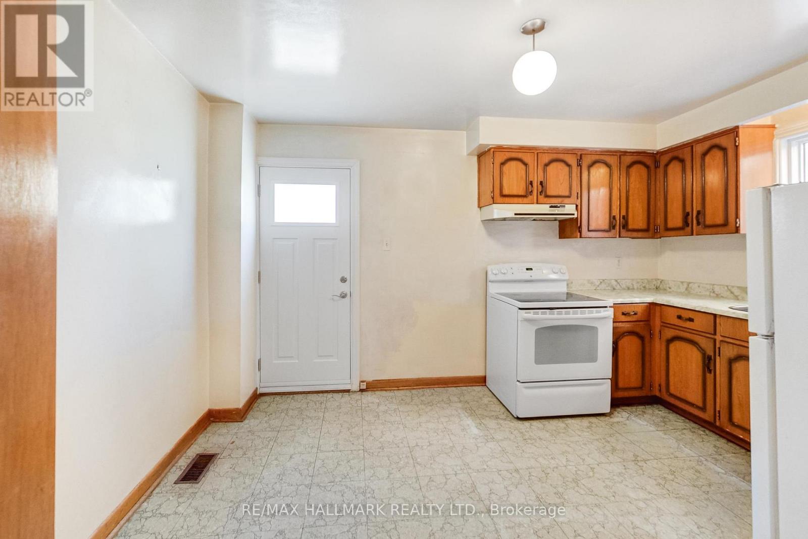 76 Main Street, Toronto, Ontario  M4E 2V7 - Photo 15 - E13168114