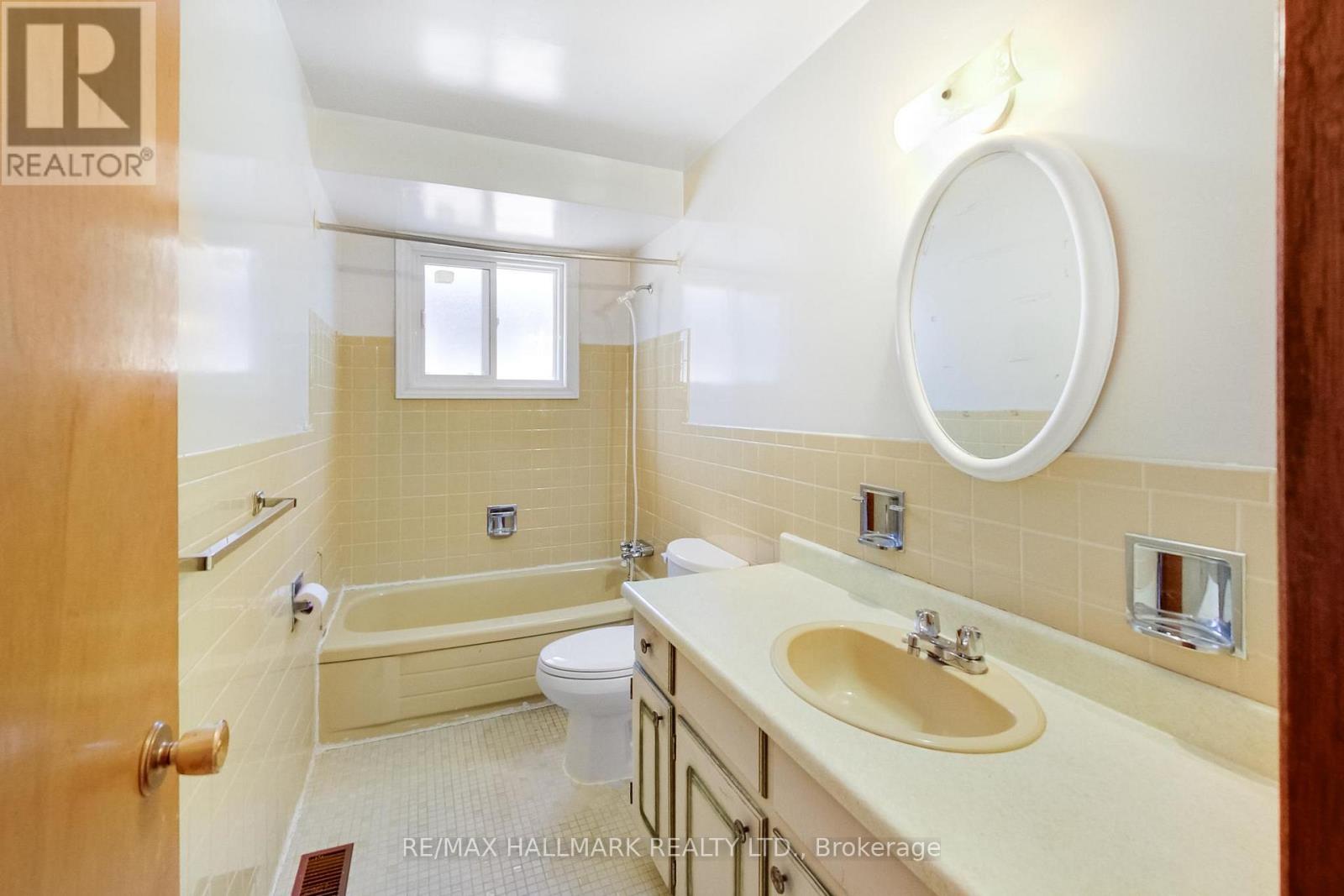 76 Main Street, Toronto, Ontario  M4E 2V7 - Photo 25 - E13168114