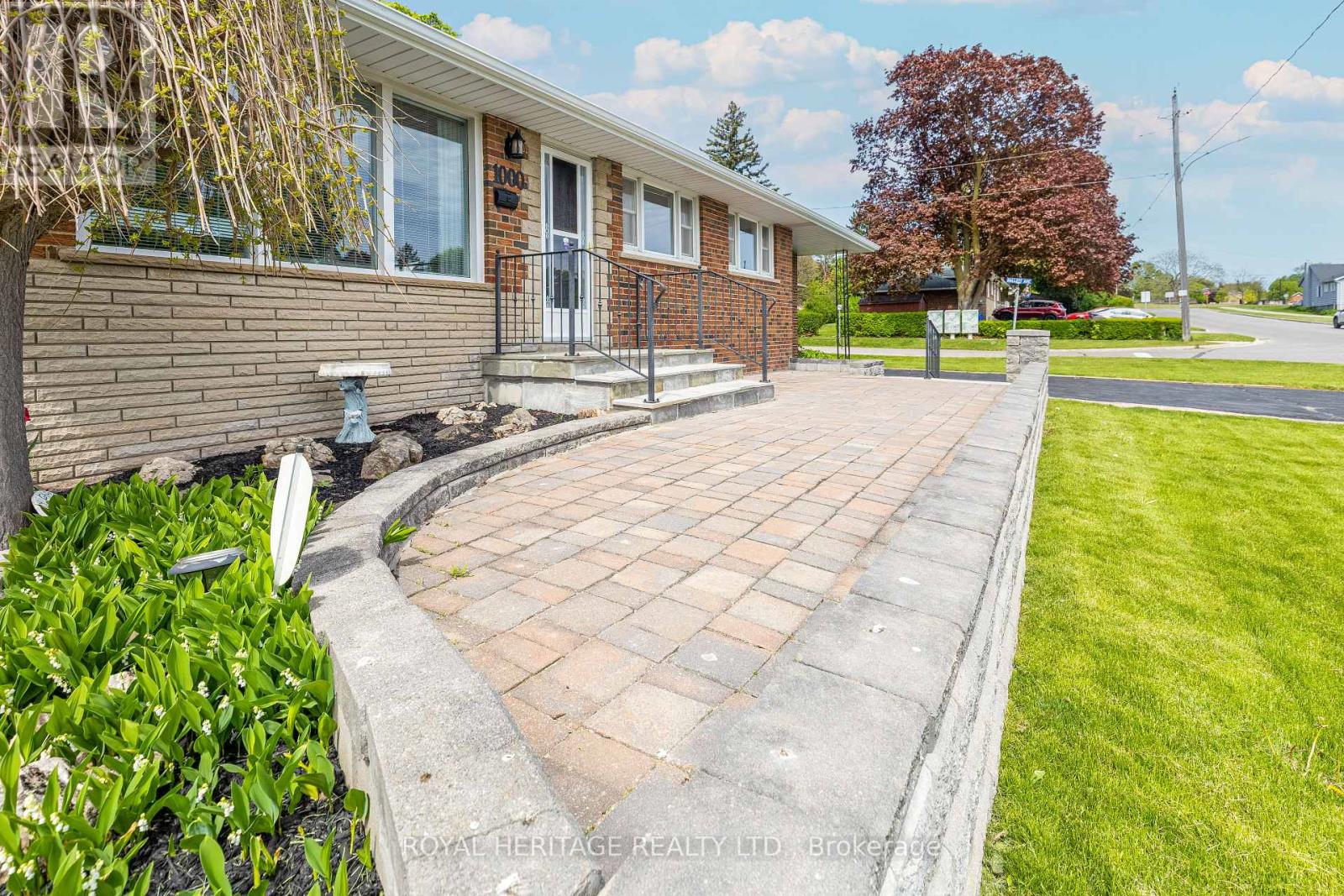 1000 Giffard Street, Whitby, Ontario  L1N 2S4 - Photo 4 - E13168158