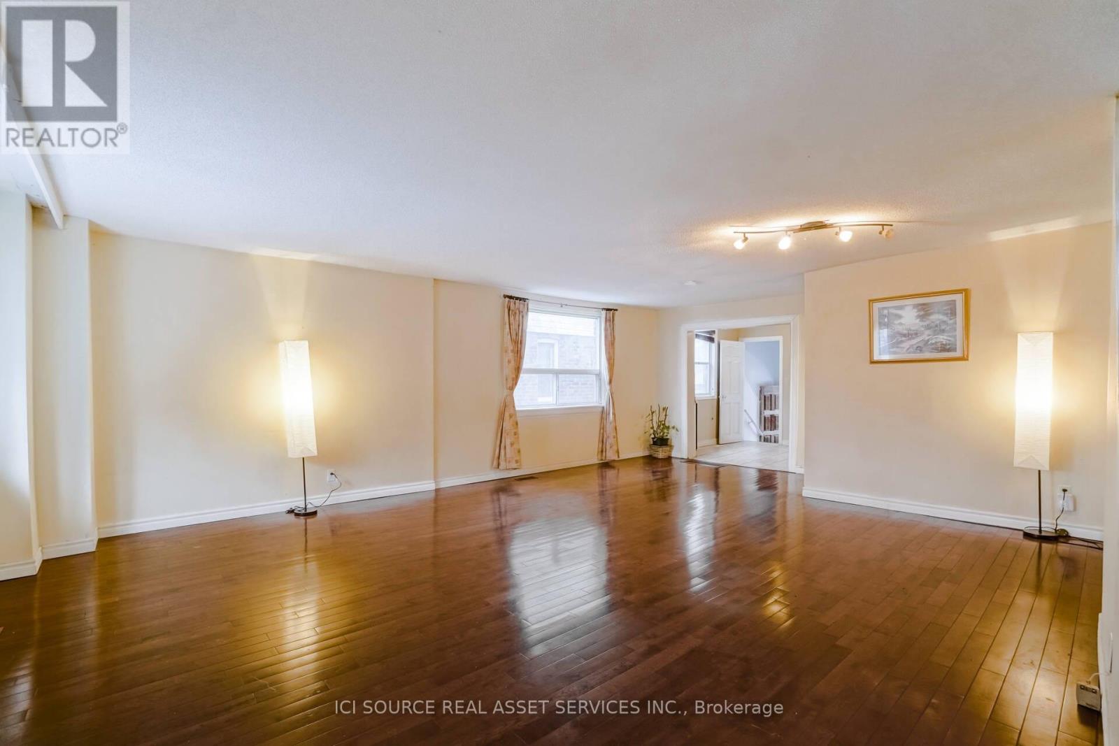 MAIN FL - 2609 KINGSTON ROAD, Toronto, Ontario
