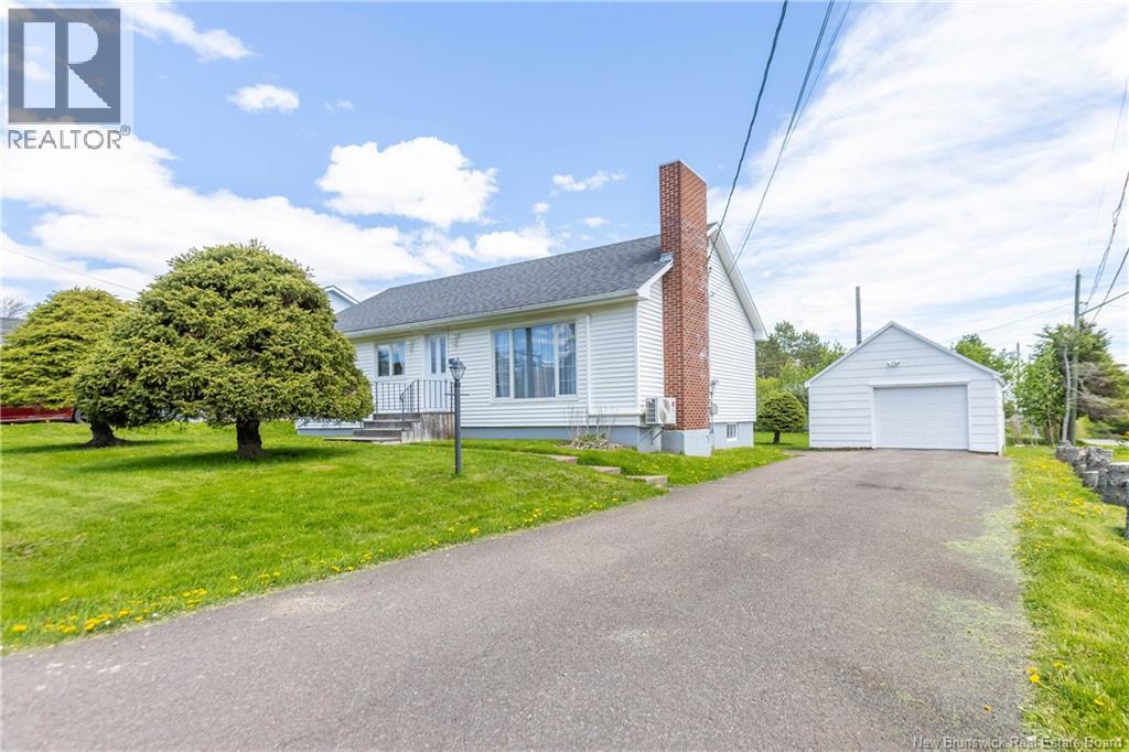 29 Kirk Street, Sackville, New Brunswick  E4L 3E5 - Photo 1 - NB140059