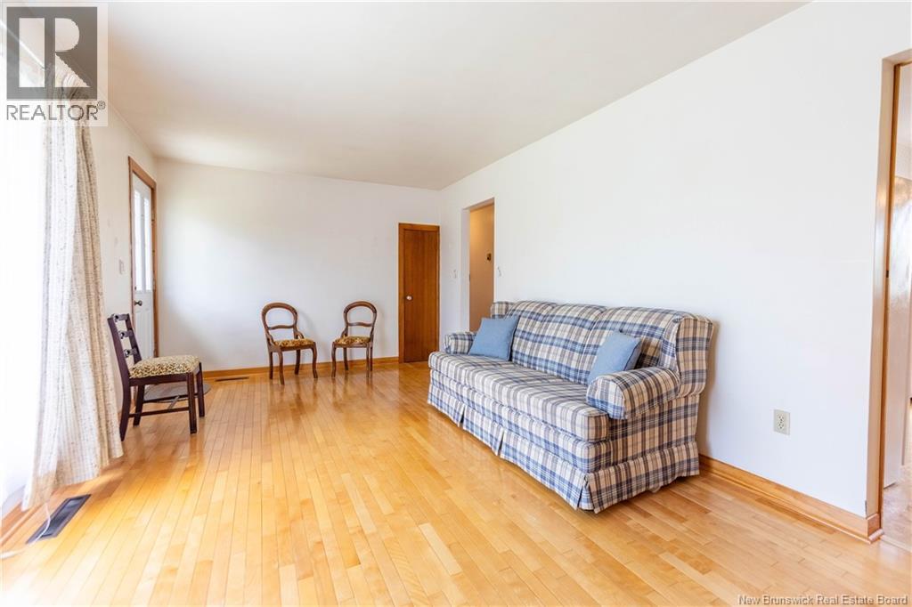 29 Kirk Street, Sackville, New Brunswick  E4L 3E5 - Photo 8 - NB140059