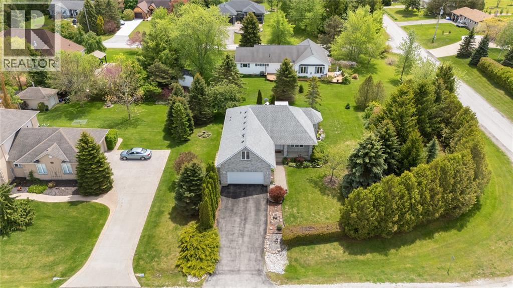 4335 Bluepoint Drive, Plympton-Wyoming, Ontario  N0N 1J6 - Photo 41 - 26011954