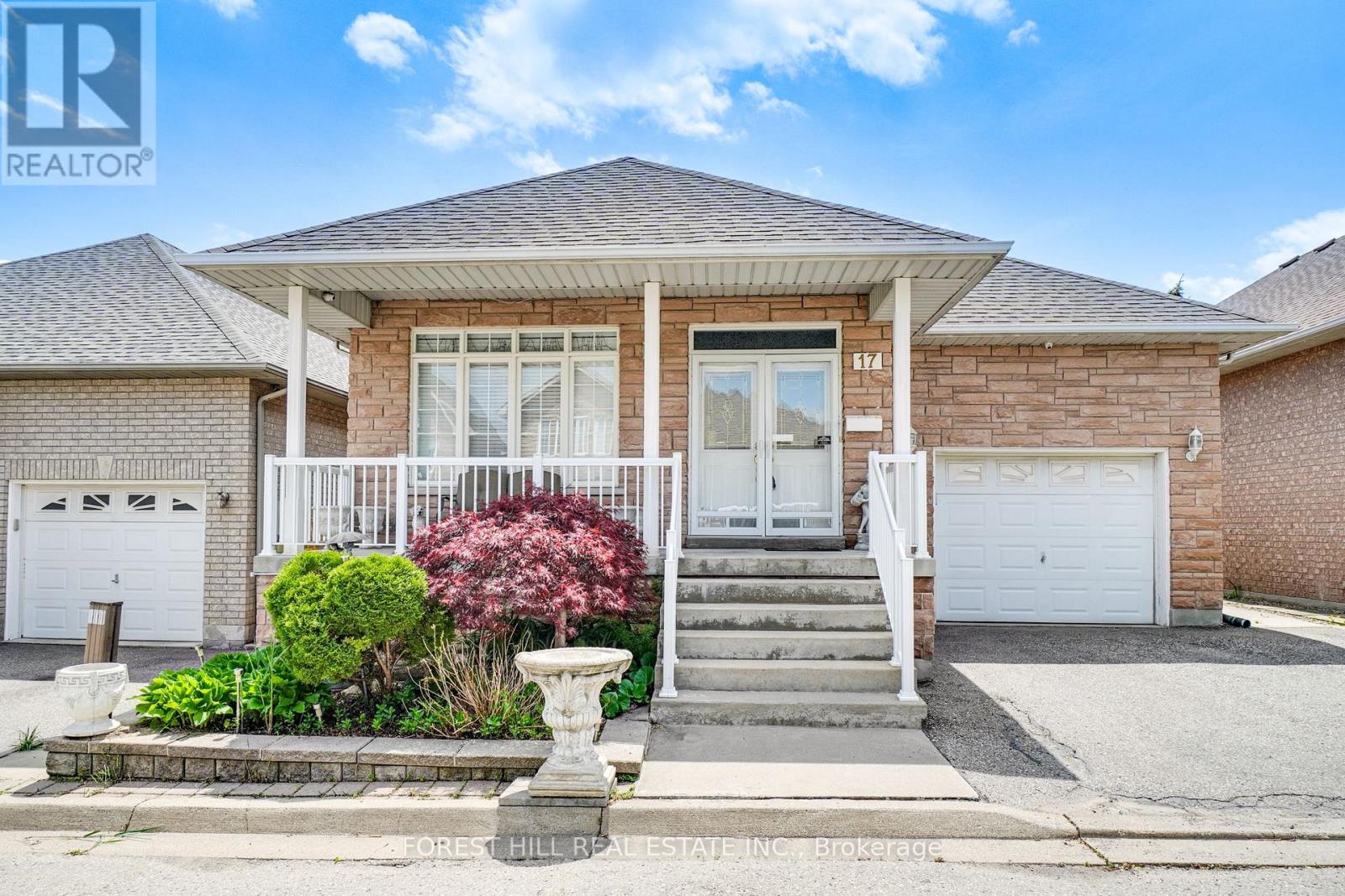 17 - 17 Amalfi Court, Vaughan, Ontario  L4L 9S2 - Photo 1 - N13168204