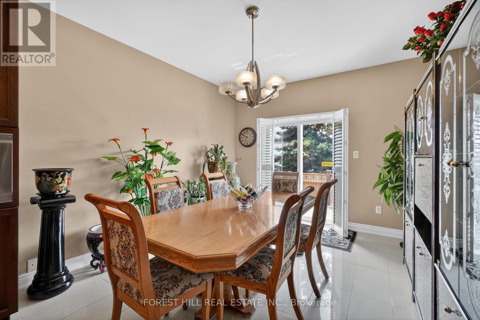 17 - 17 Amalfi Court, Vaughan, Ontario  L4L 9S2 - Photo 10 - N13168204