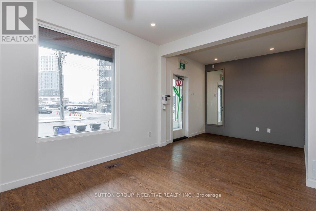 18 - 18 Worsley Street, Barrie, Ontario  L4M 1L4 - Photo 6 - S13168130