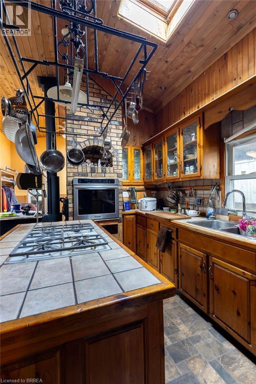 39 Elm Street, Paris, Ontario  N3L 2L8 - Photo 5 - 40832917
