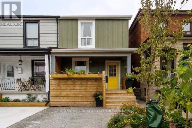 REAR APARTMENT - 48 ROWNTREE AVENUE, Toronto, Ontario