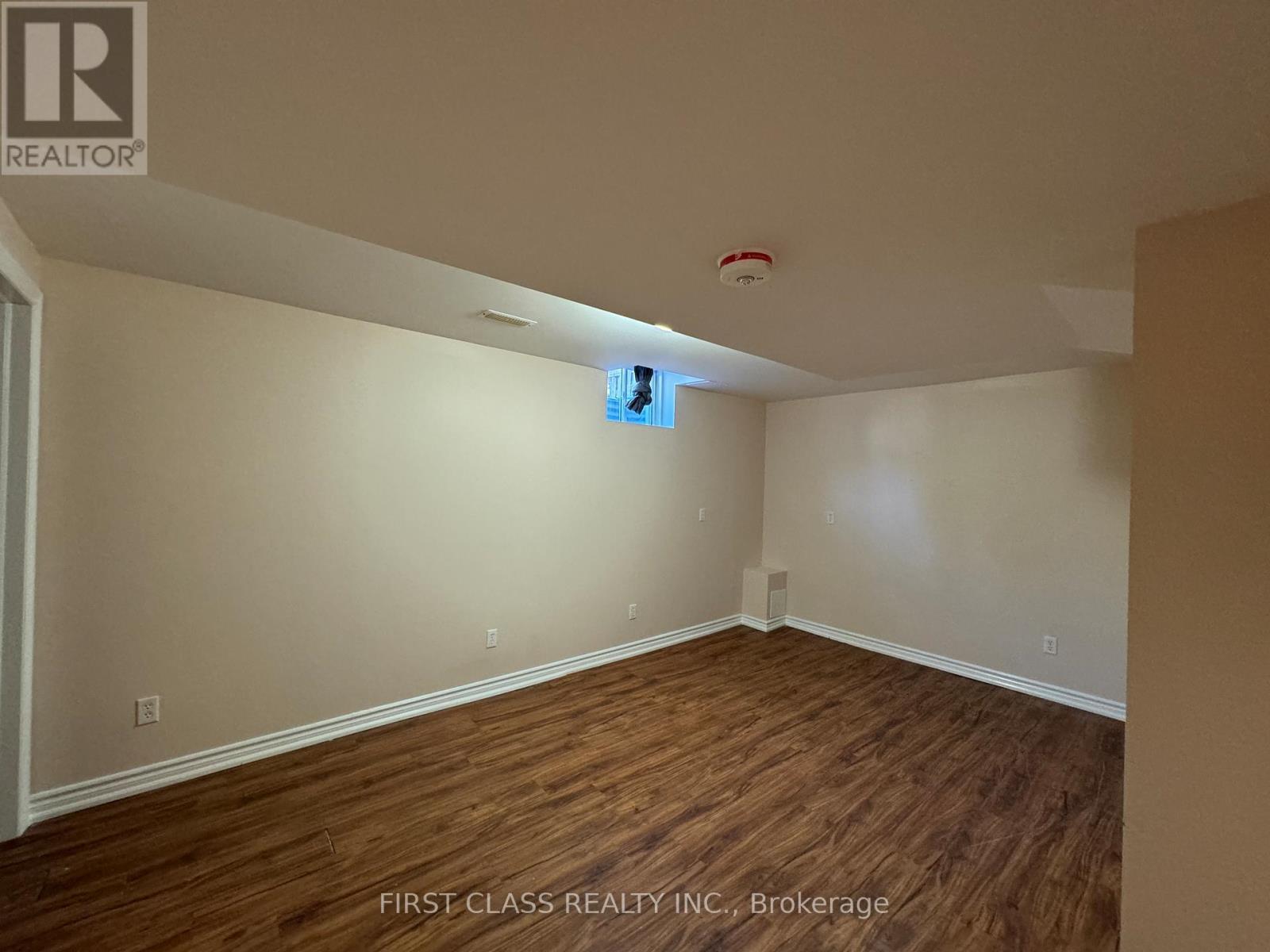 Basemen - 3162 Caulfield Crescent, Mississauga, Ontario  L5M 6J8 - Photo 11 - W13168168
