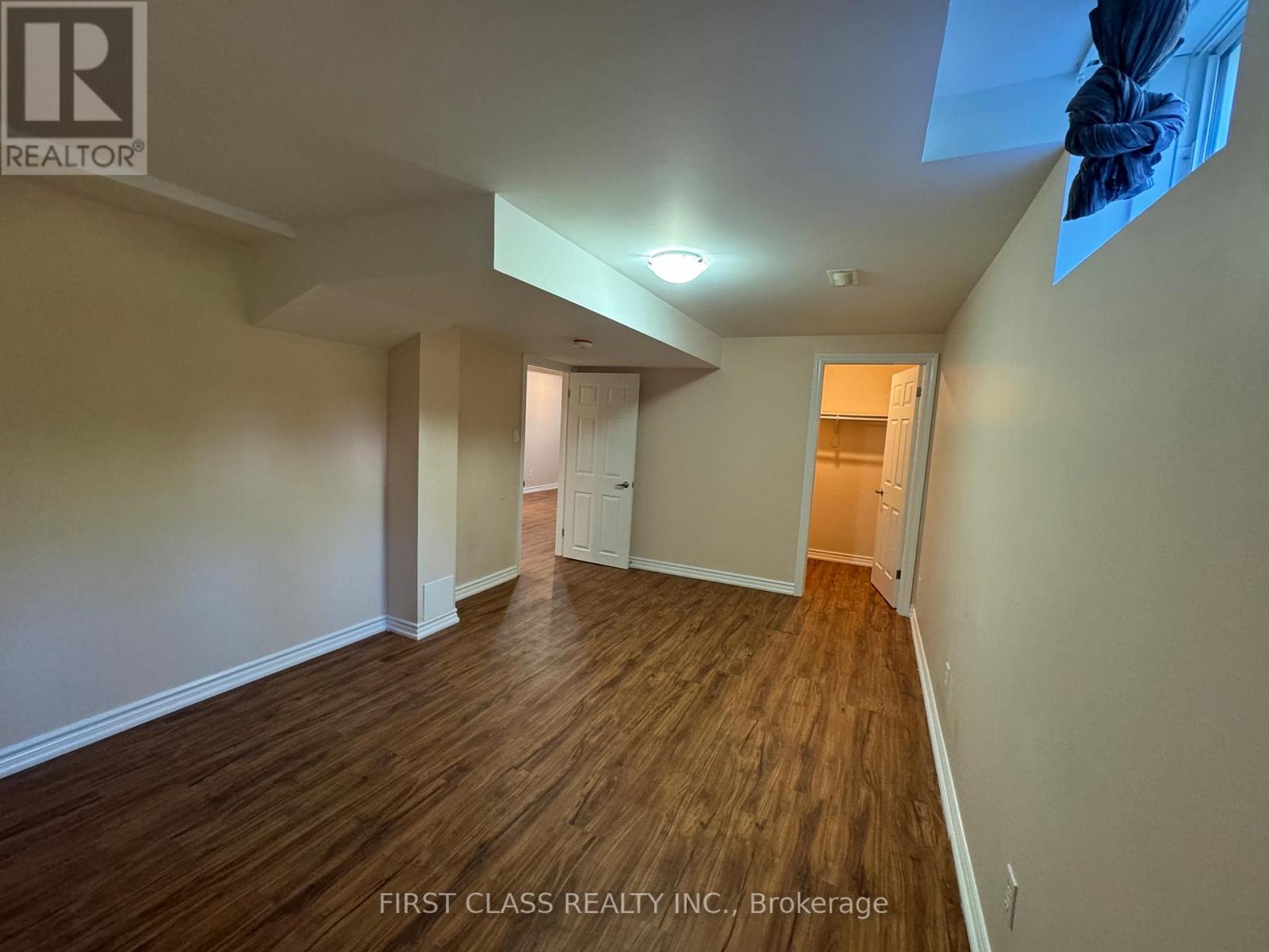 Basemen - 3162 Caulfield Crescent, Mississauga, Ontario  L5M 6J8 - Photo 12 - W13168168
