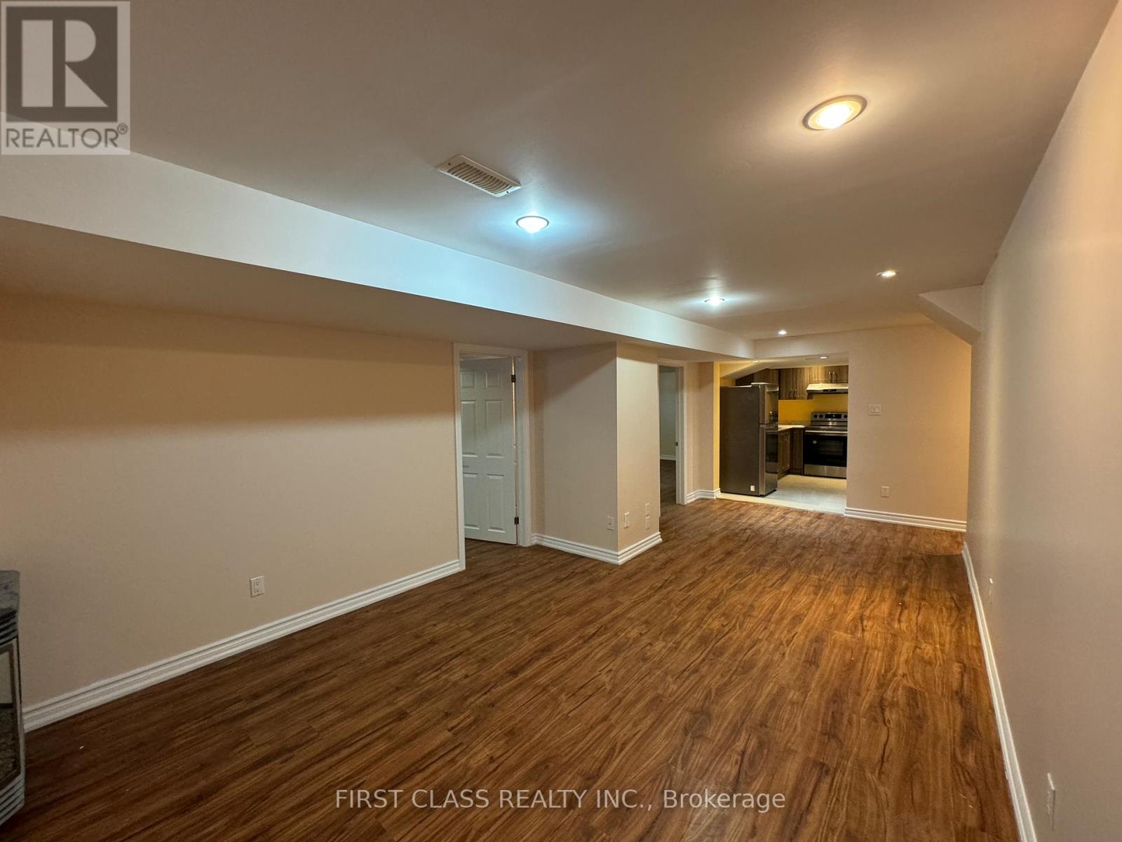 Basemen - 3162 Caulfield Crescent, Mississauga, Ontario  L5M 6J8 - Photo 7 - W13168168