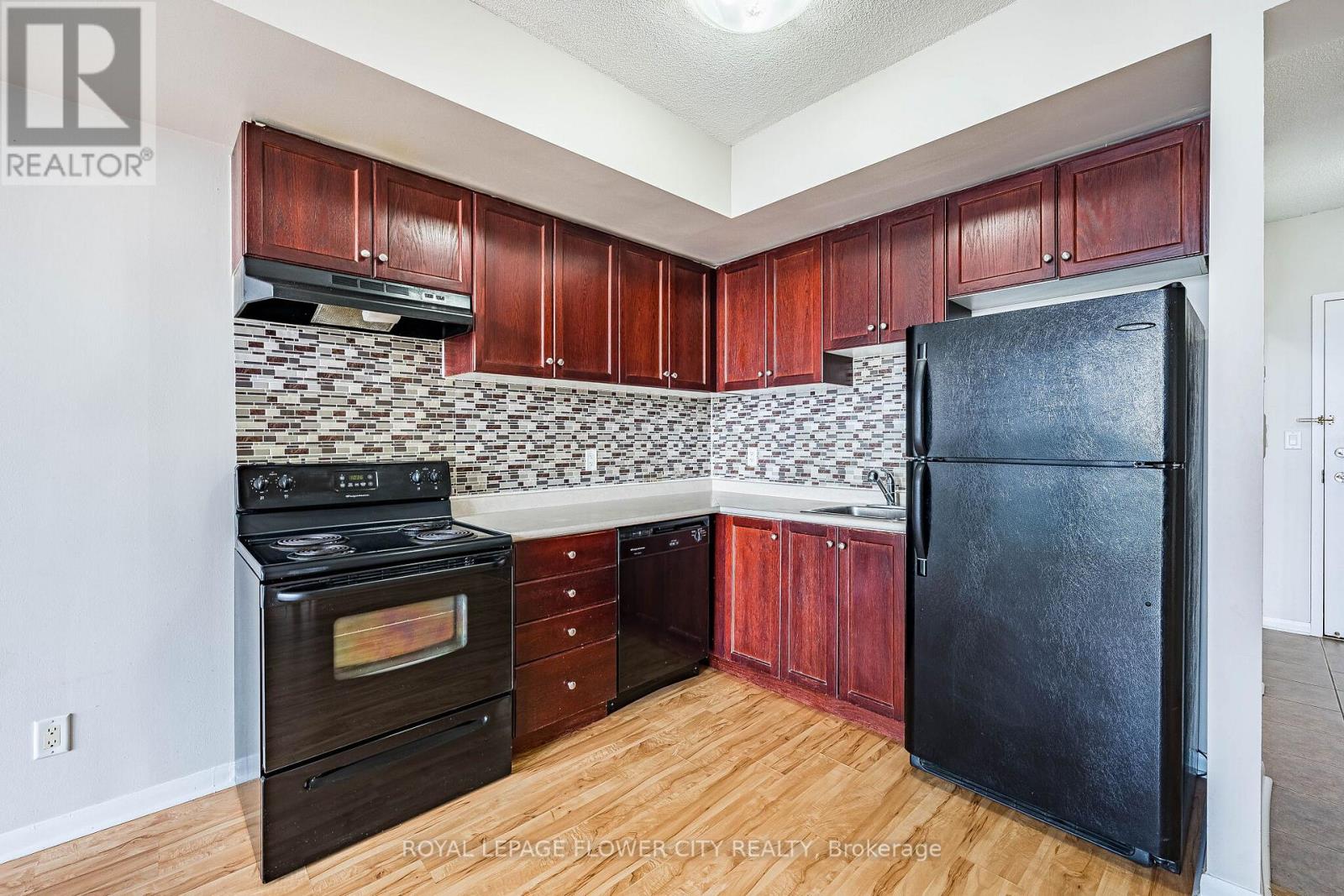 907 - 2464 Weston Road, Toronto, Ontario M9N 0A2 - Photo 11 - W13168226